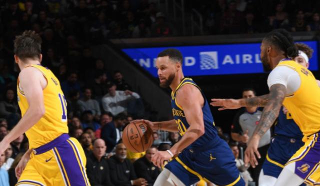 10战8胜！勇士后程发力复苏：永远别低估库里